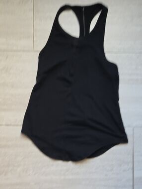 Women's Black Racerback Tank Top - Versatile Active Layer
